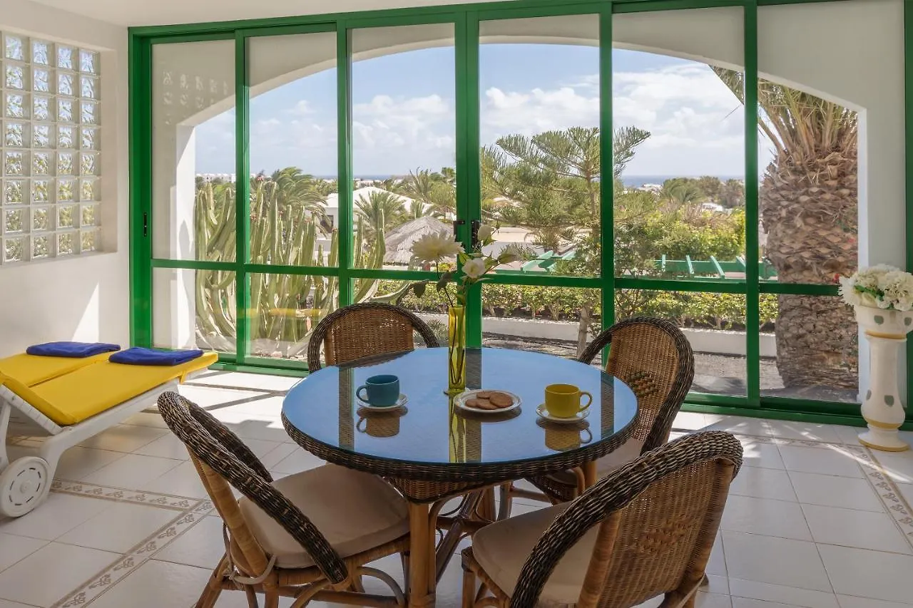 Conylanza Golf Y Mar Suites Costa Teguise Apartamento